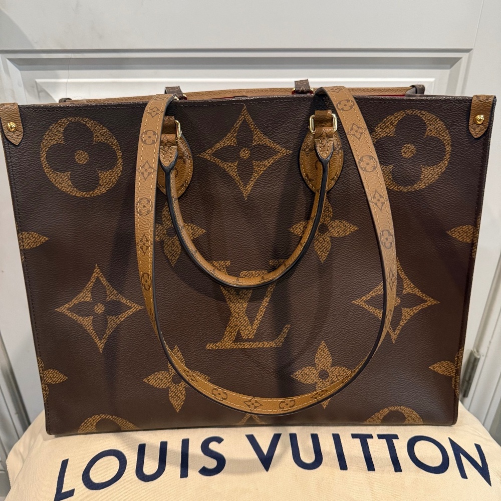 Authentic Louis Vuitton ONTHEGO GM